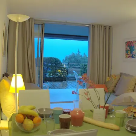 Overlooking Montecarlo * קאפ ד'איי